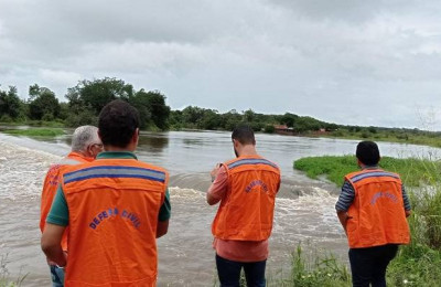 Governo do Estado decreta emergência em sete municípios atingidos por enchentes